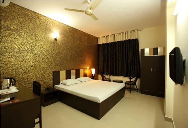 Deluxe Double Room, 1 King Bed
