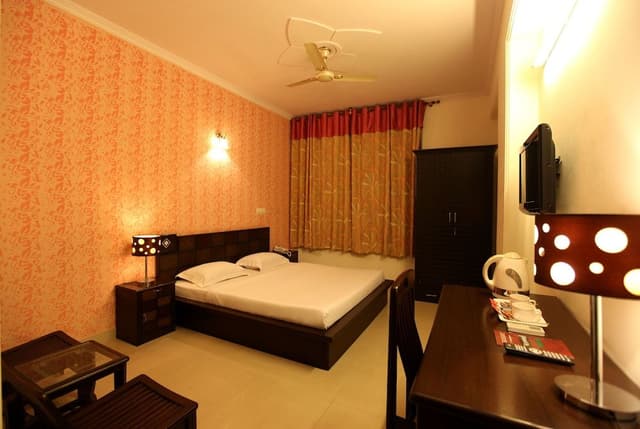 Deluxe Double Room, 1 King Bed