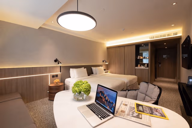 Nathan Grand Room with Extra Bed and 3 breakfasts
