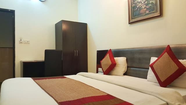 Standard Deluxe Room