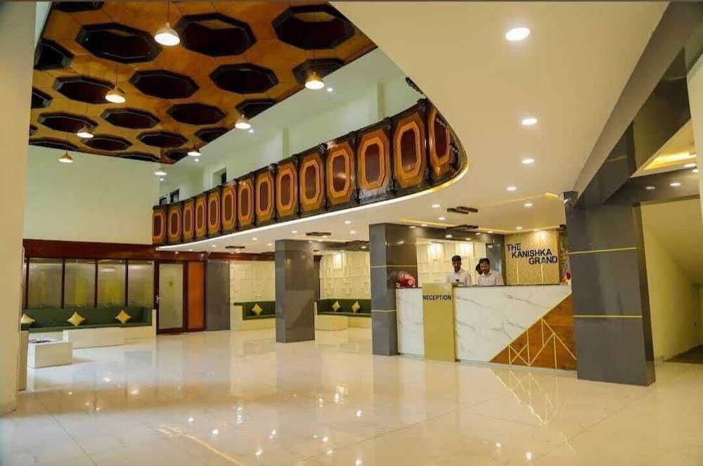 Hotel Kanishka Hotel Kanishka