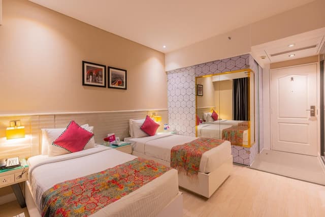 Deluxe Twin Room