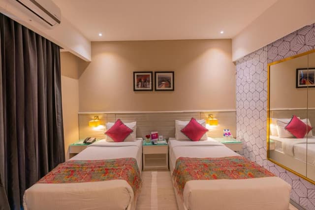 Deluxe Twin Room
