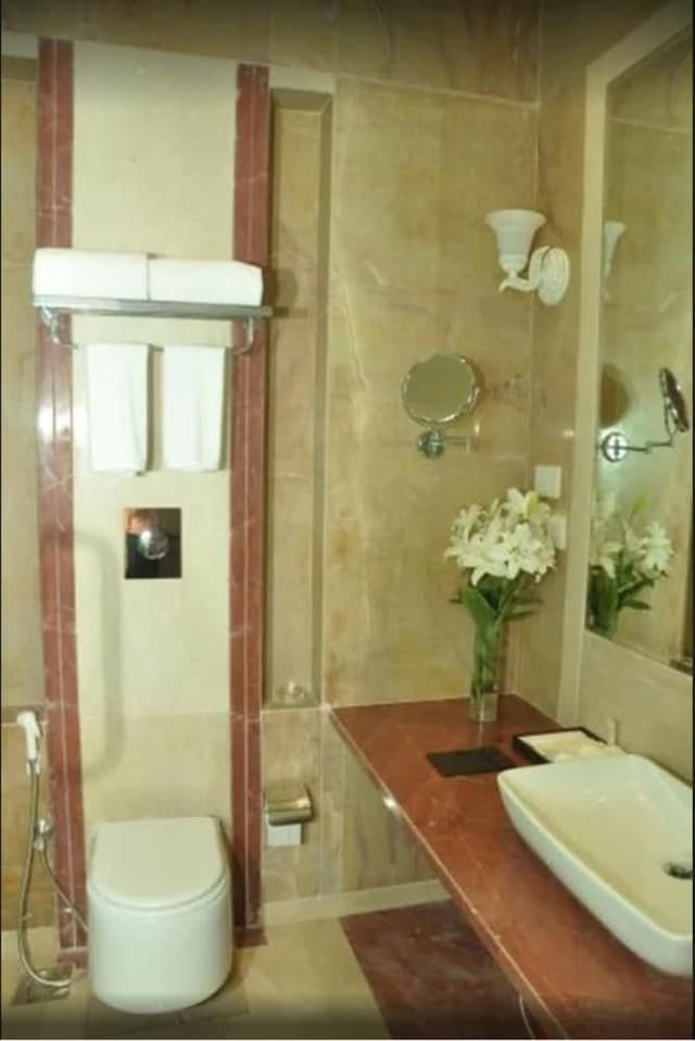 Superior Room, 1 King Bed