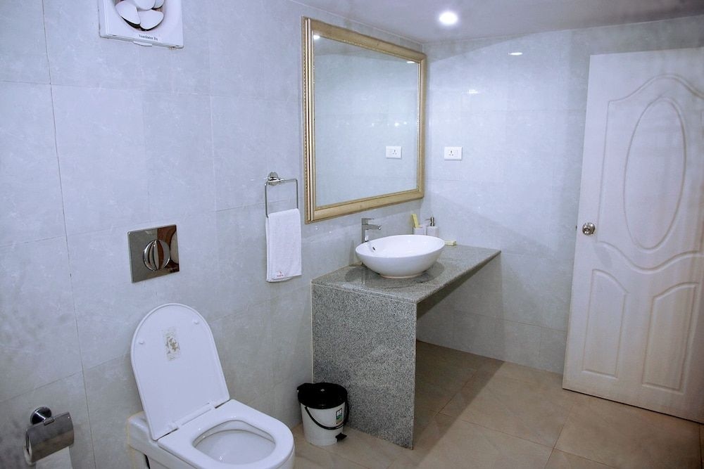 Morjim Holiday Beach Resort3