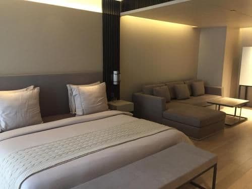 Corporate Suite, Hi-Tea and Lounge, 15 perc Laundry, 20 per Spa Off, Floor Butler, Transfers