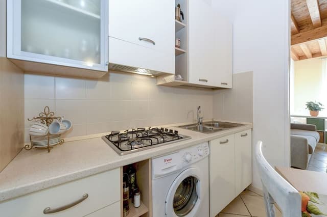 Grand Studio Suite, City View, Tower