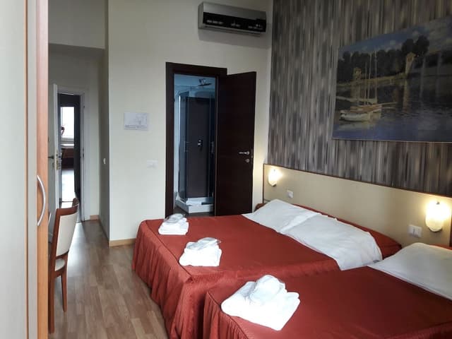 Standard Quadruple Room