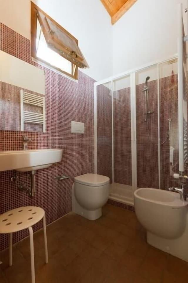 Basic Double Room