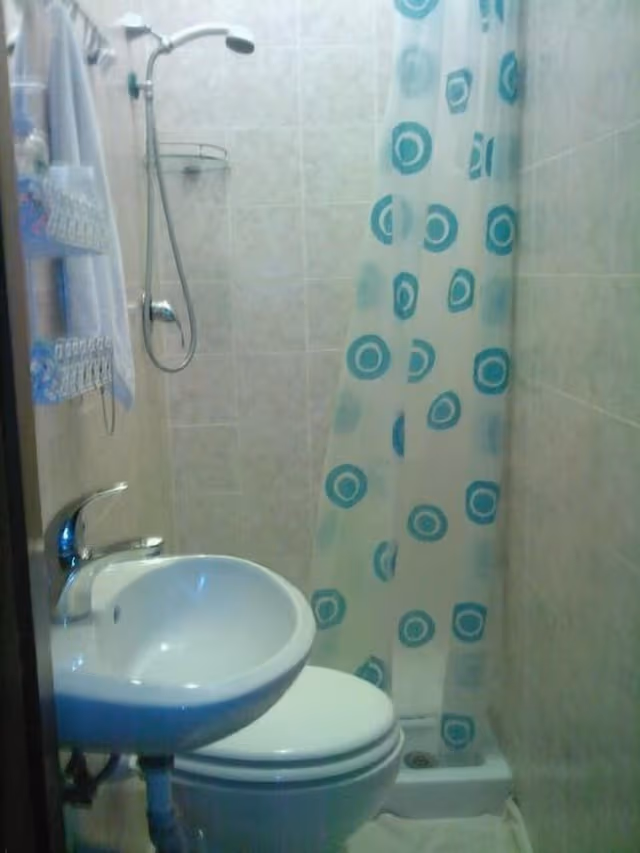 Triple Room, Shared Bathroom
