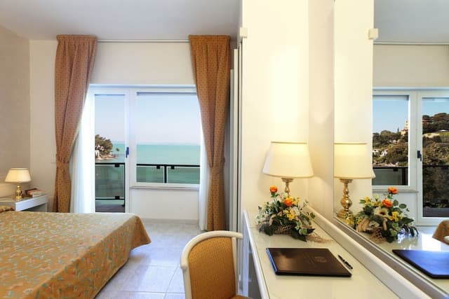 Deluxe Double Room, Sea View
