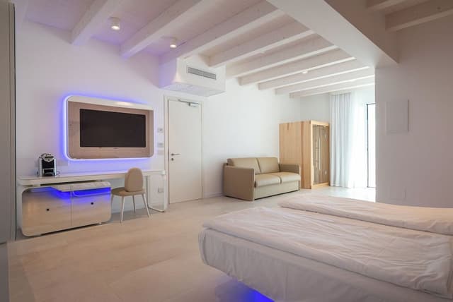 Junior Studio Suite, Sauna, Partial Sea View