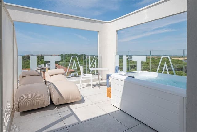 Junior Studio Suite, Sauna, Partial Sea View