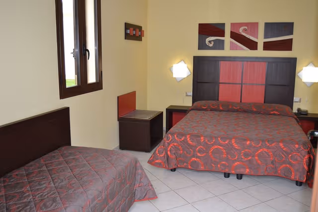 Standard Triple Room
