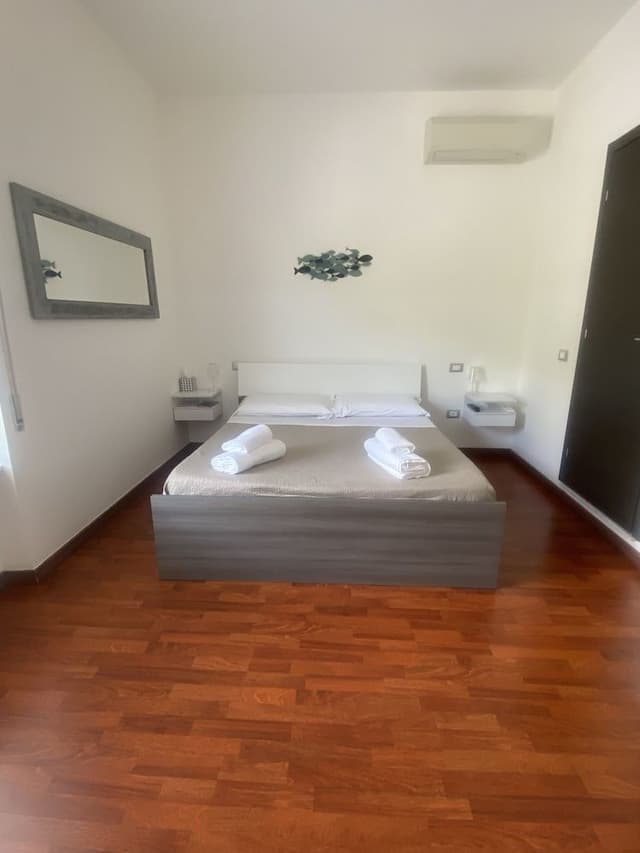Standard Double Room (Levante 1)
