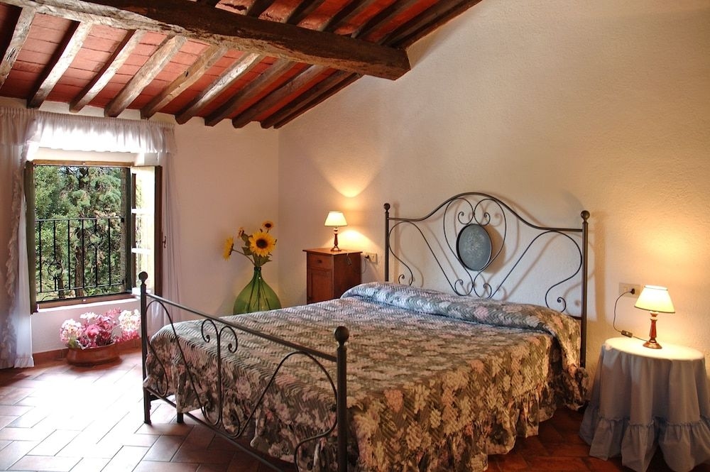 Casale Aronne0