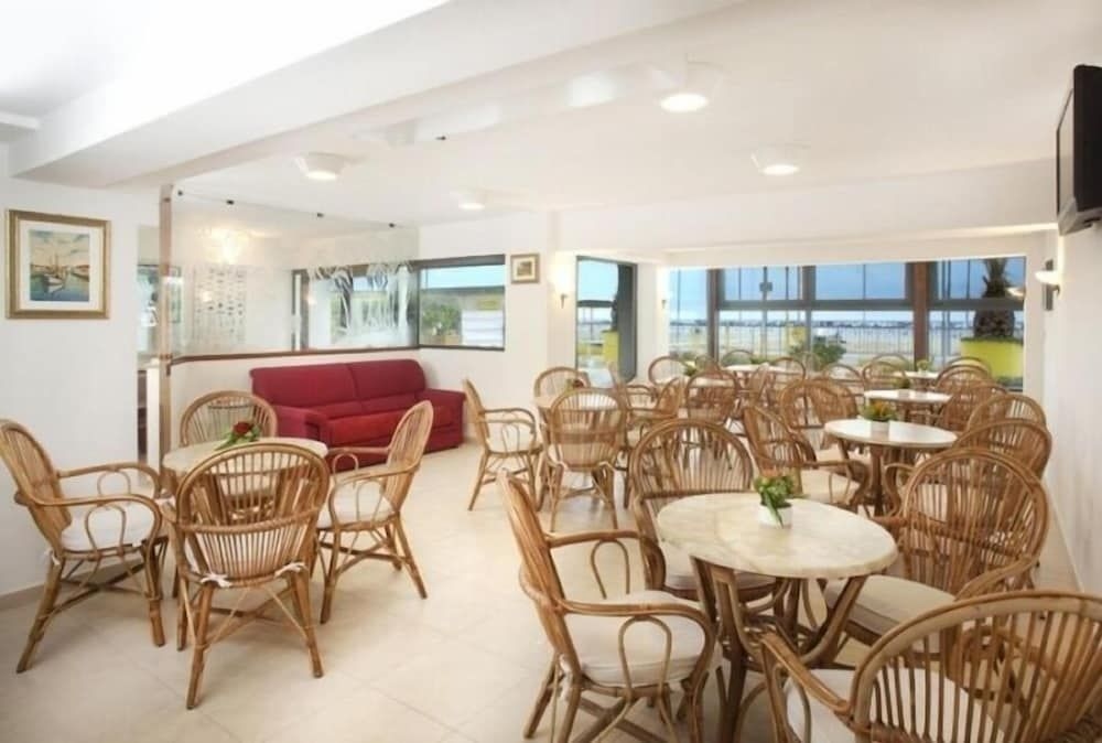 Hotel Zeus2