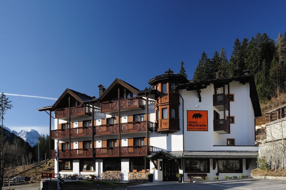 Hotel Montana0