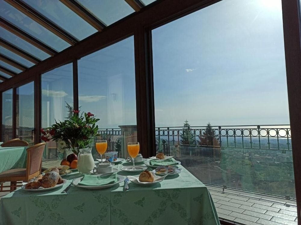 Primavera dell'Etna Hotel0