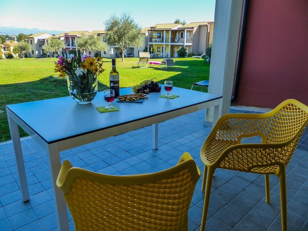Belvedere Village4