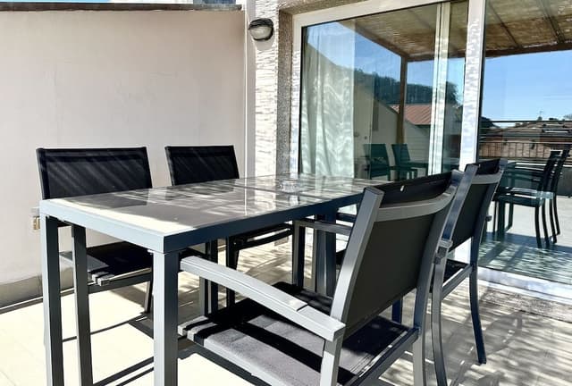 Panoramic Apartment, Beach View (17A)