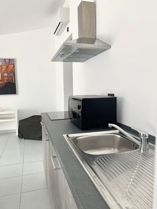 Panoramic Apartment, Beach View (17A)