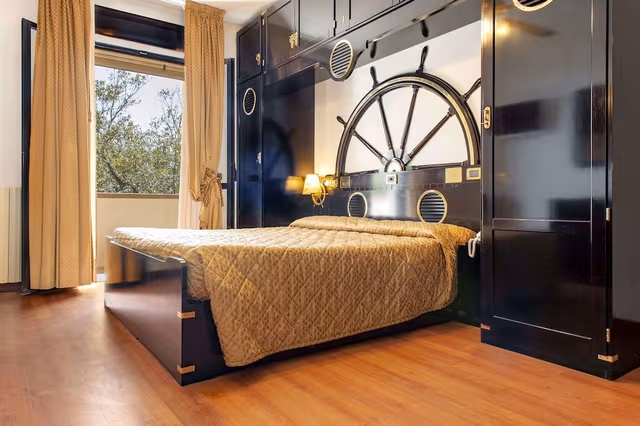 Double Room, Balcony, Partial Sea View