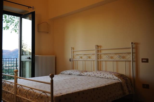 Classic Apartment, 2 Bedrooms, 2 Bathrooms, Hill View