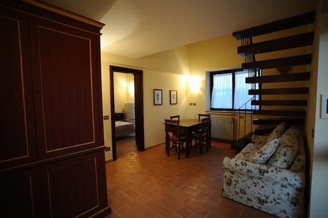 Classic Apartment, 2 Bedrooms, 2 Bathrooms, Garden View