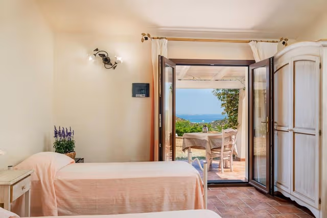 Triple Room, Patio, Garden View