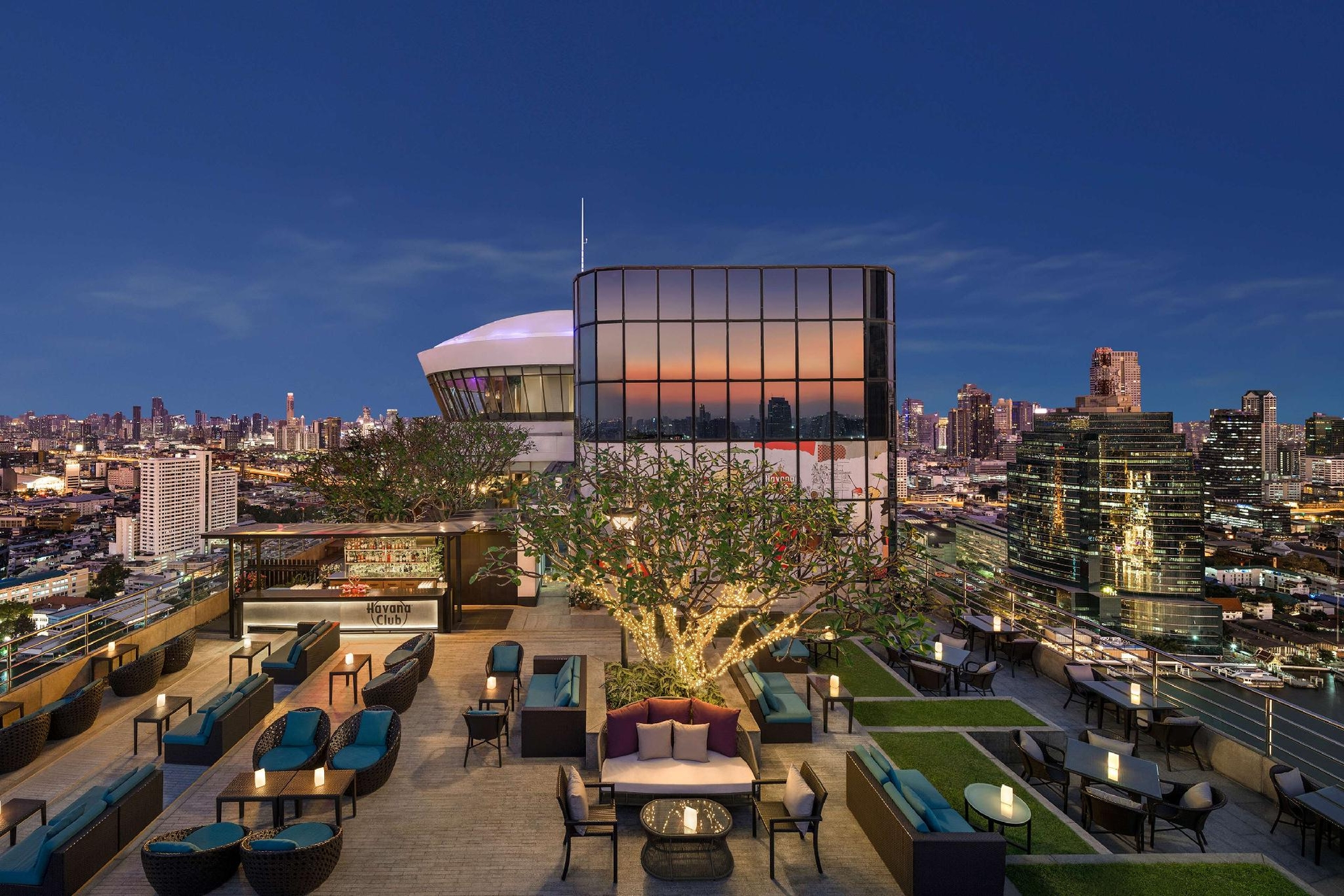 โรงแรมมิลเลนเนียม ฮิลตัน กรุงเทพ (Millennium Hilton Bangkok)3