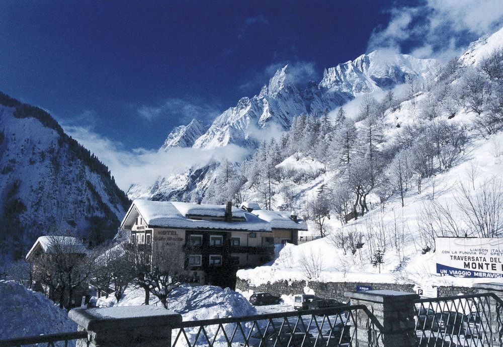 Hotel La Vallee Blanche4