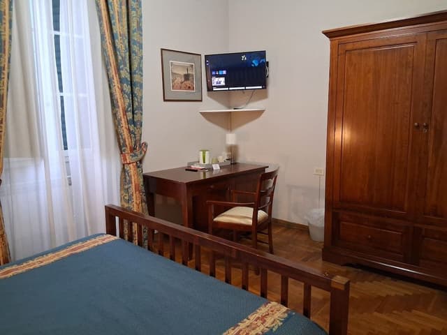 Deluxe Room, Private Bathroom