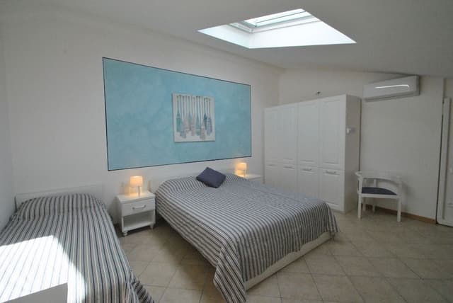 Duplex, 1 Bedroom, Partial Sea View