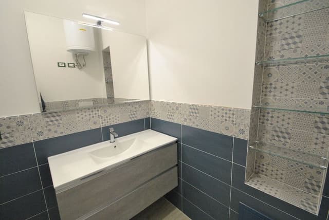 Duplex, 1 Bedroom, Partial Sea View
