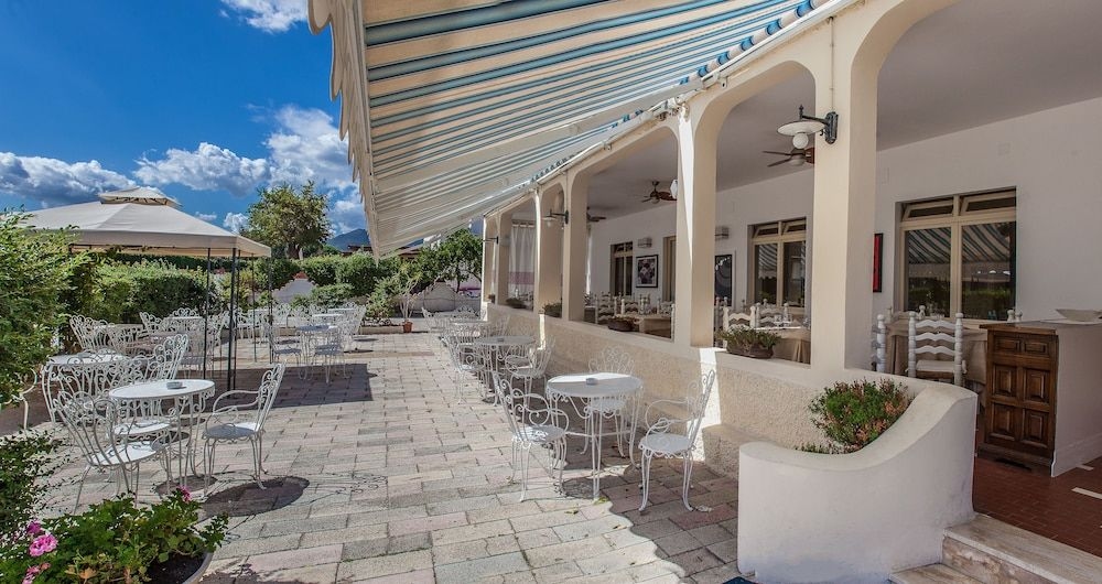 Hotel Sandalyon3