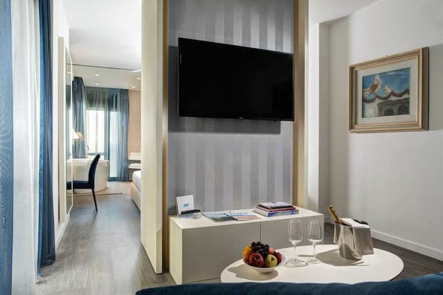 Premium Suite, Hot Tub, City View (Lettino da spiaggia incluso)