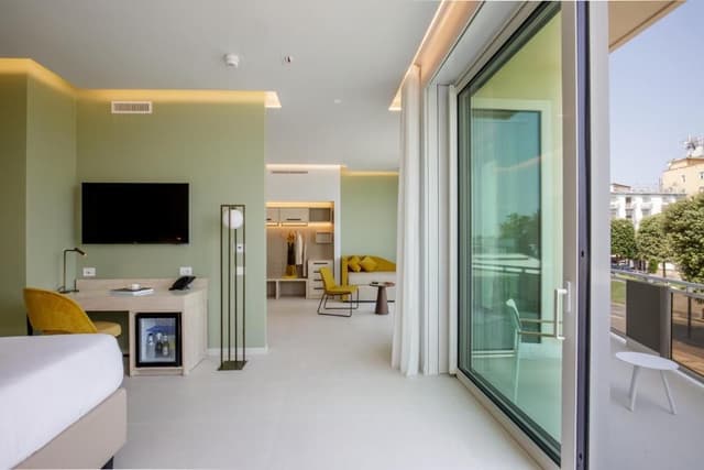 Suite King