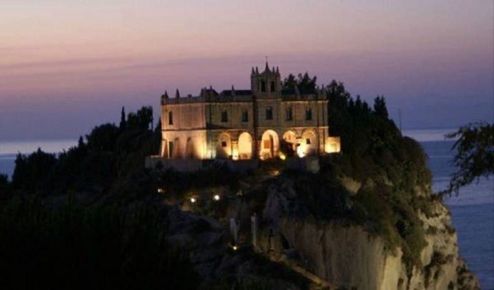 Hotel Villa Antica4