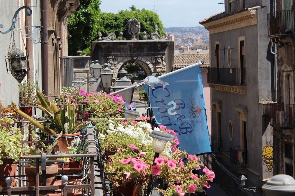 B&B Crociferi Catania4