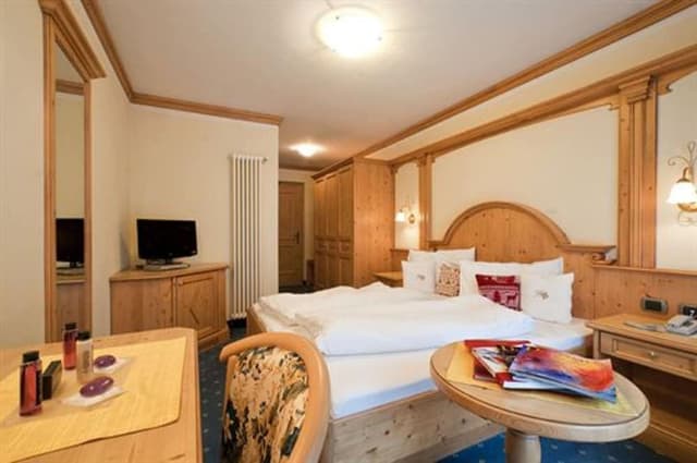 Comfort Double or Twin Room