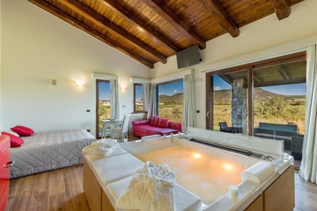 Suite, Terrace (Queen with private spa)