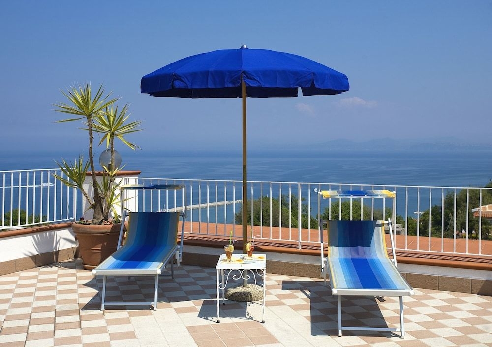 Hotel Villa D'Orta3