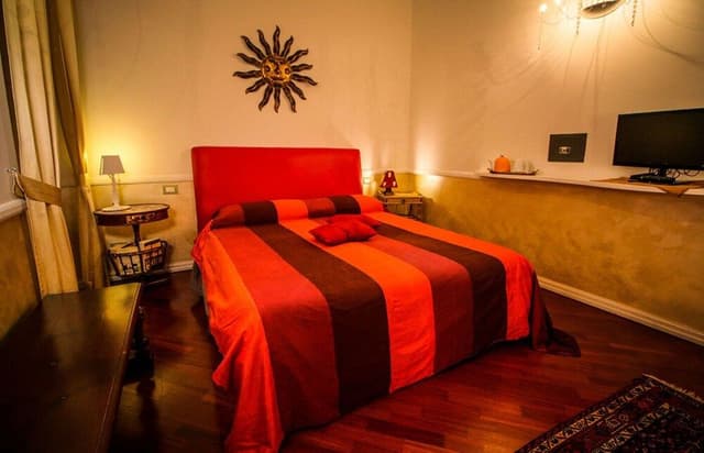 Double Room (Private External Bathroom)