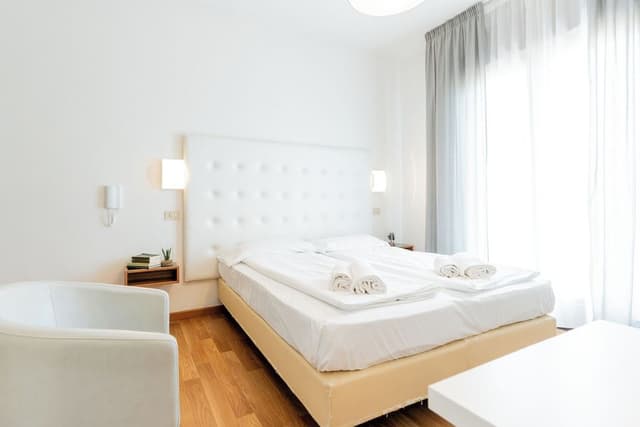Classic Triple Room, Balcony