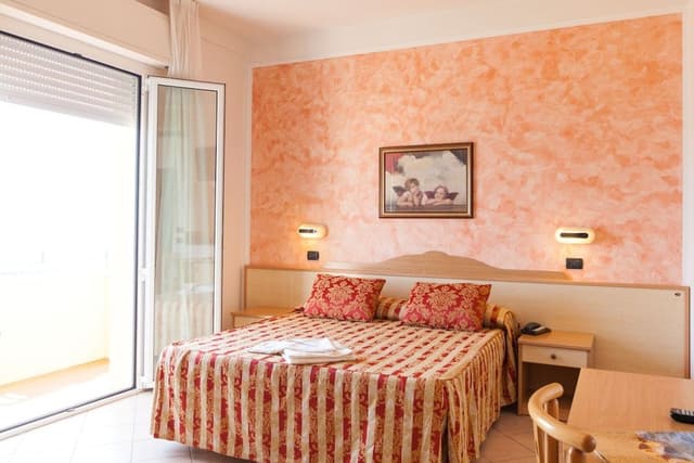 Double Room, Partial Sea View