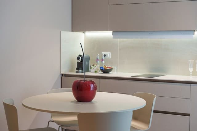 Deluxe Suite, 2 Bedrooms, Courtyard View