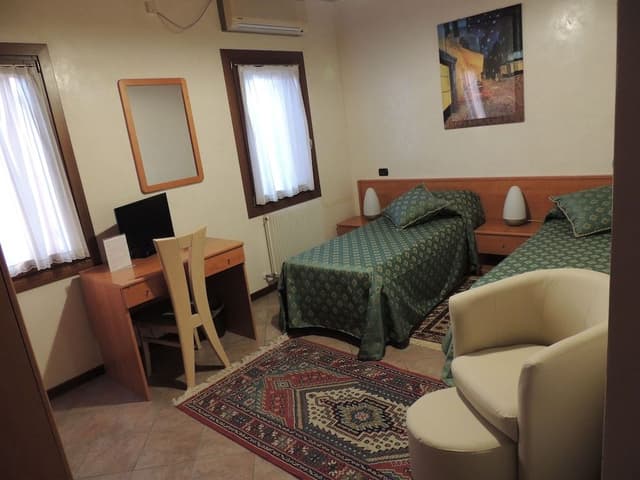 Double Room Single Use