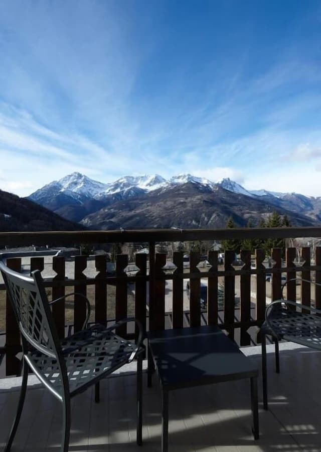 Deluxe Double Room, Hot Tub, Mountain View
