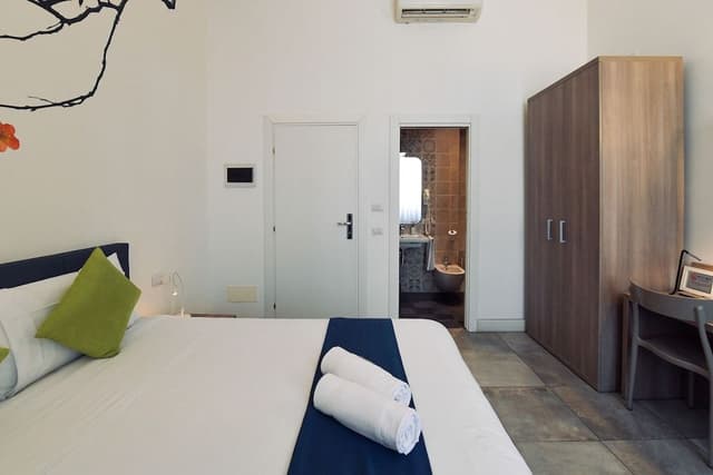 Classic Double Room